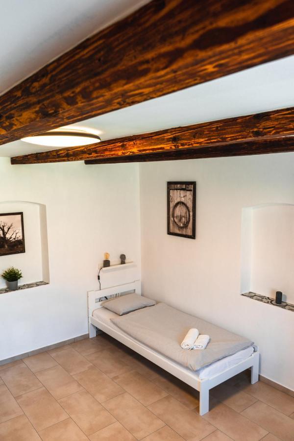 Apartmany Pulgary 布尔哈里 外观 照片