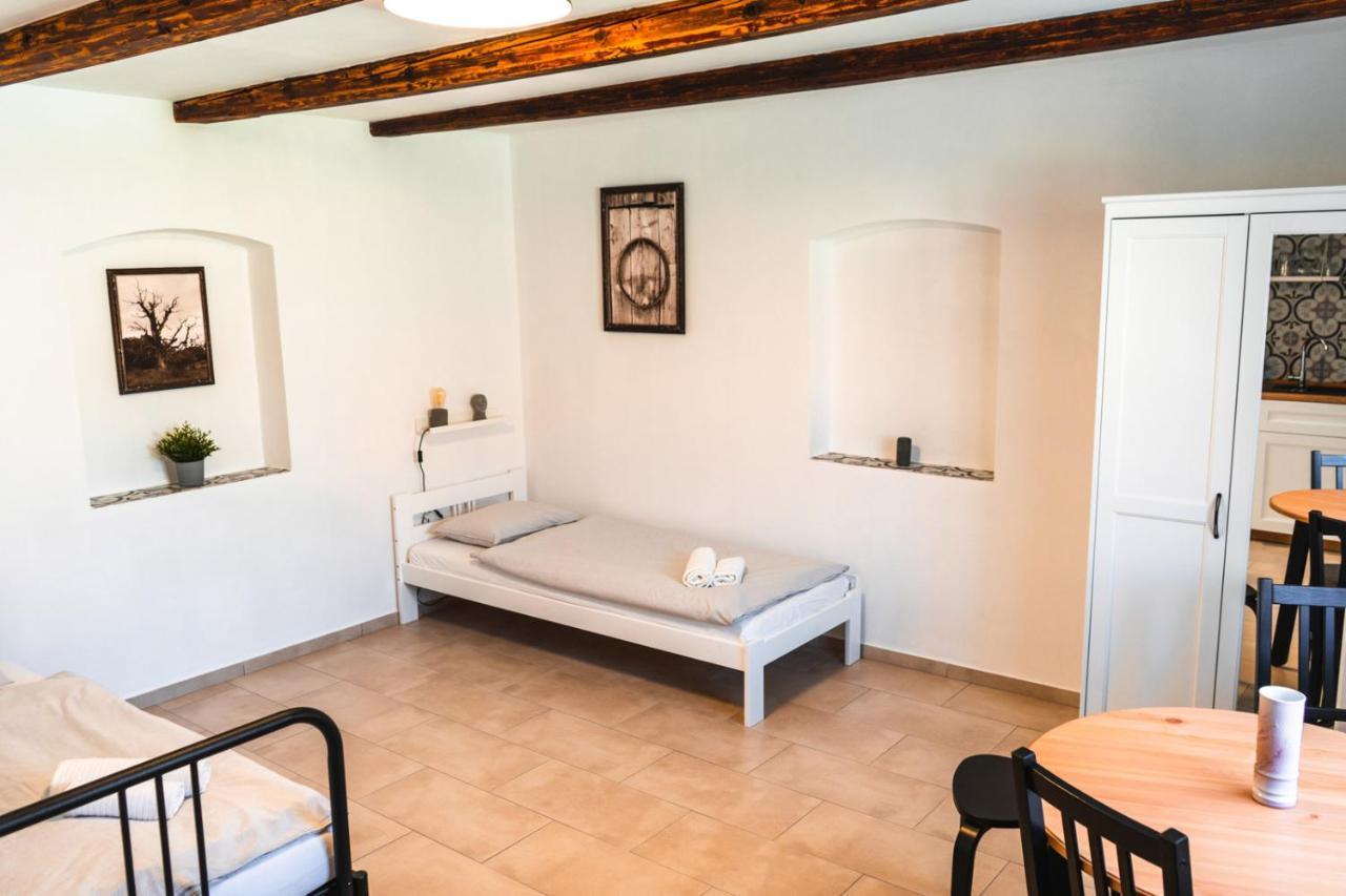 Apartmany Pulgary 布尔哈里 外观 照片